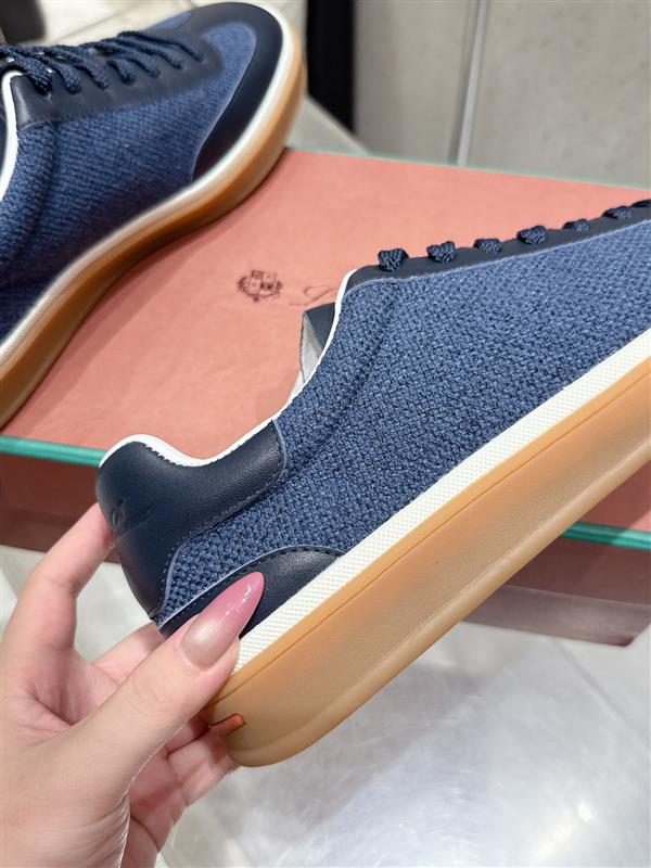 20251128153658567 310